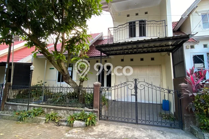 Lokasi terbaik! Rumah siap pakai disewakan di Ngaglik LB 90m2 Lokasi terbaik! Rumah siap pakai disewakan di Ngaglik LB 90m2