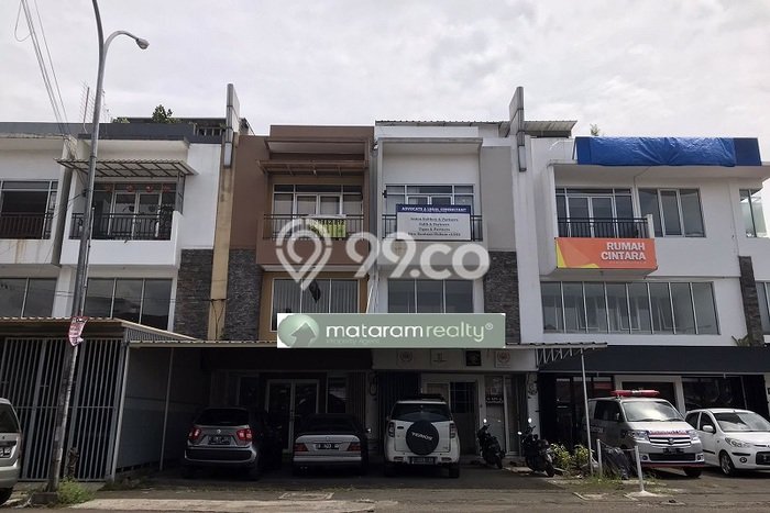 Disewakan Ruko di Pusat Kota Bandung Ramai Strategis Disewakan Ruko di Pusat Kota Bandung Ramai Strategis