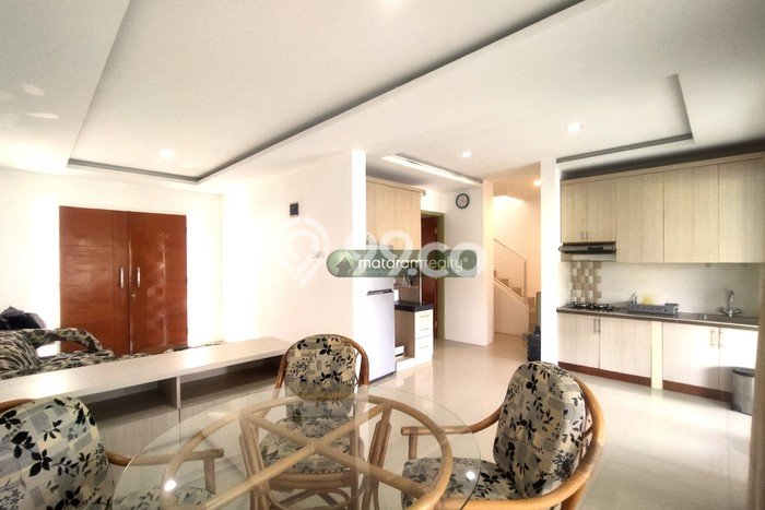 Disewa Rumah Fully Furnished Dan Siap Huni, Sayap Dago Dekat Itb Disewa Rumah Fully Furnished Dan Siap Huni, Sayap Dago Dekat Itb
