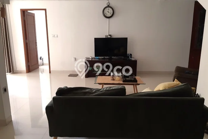 Lokasi terbaik! Rumah siap pakai disewakan di Sukajadi LB 250m2 Lokasi terbaik! Rumah siap pakai disewakan di Sukajadi LB 250m2