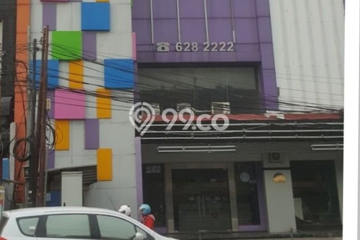 Unit Komersial Dijual di Jakarta Barat LT 450m2 & LB 1000m2 Unit Komersial Dijual di Jakarta Barat LT 450m2 & LB 1000m2