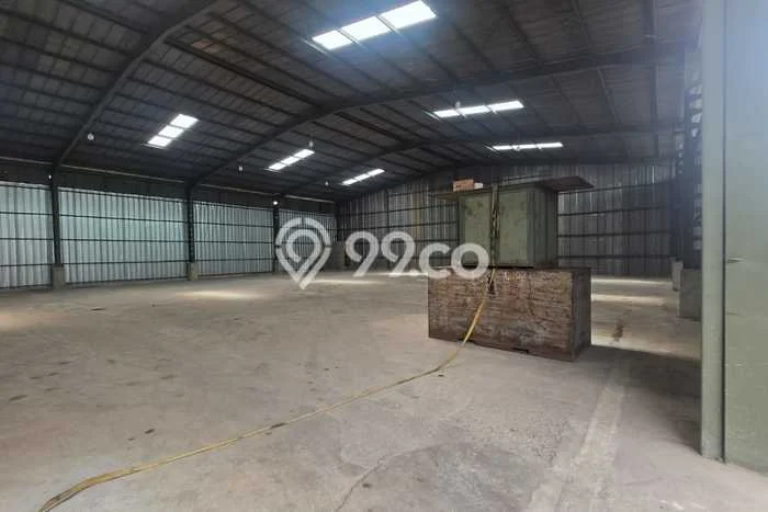FOR RENT! Gudang di Daan Mogot Cocok untuk Bisnis 960m2 FOR RENT! Gudang di Daan Mogot Cocok untuk Bisnis 960m2