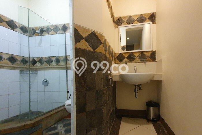 Rumah Kost Disewakan di Pondok Indah Jakarta Selatan Kawasan Strategis Rumah Kost Disewakan di Pondok Indah Jakarta Selatan Kawasan Strategis