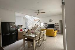 Hunian Mewah LB 200m2 Siap Huni Desain Elegan di Sektor 9-Bintaro, Tangerang Selatan Hunian Mewah LB 200m2 Siap Huni Desain Elegan di Sektor 9-Bintaro, Tangerang Selatan