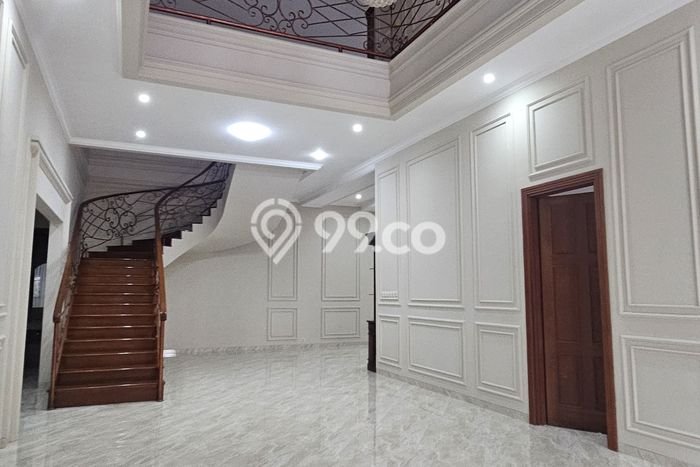 Hunian Mewah LB 200m2 Siap Huni Desain Elegan di Sektor 9-Bintaro, Tangerang Selatan Hunian Mewah LB 200m2 Siap Huni Desain Elegan di Sektor 9-Bintaro, Tangerang Selatan