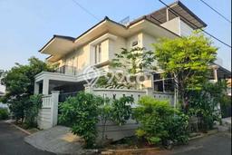 Hunian Mewah Dijual LT 165m2 di Kembangan, Jakarta Barat Hunian Mewah Dijual LT 165m2 di Kembangan, Jakarta Barat