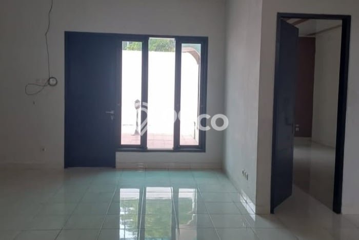 Dijual Cepat Rumah Favorit Siap Huni LB 160m2 di Lemahwungkuk, Cirebon Dijual Cepat Rumah Favorit Siap Huni LB 160m2 di Lemahwungkuk, Cirebon
