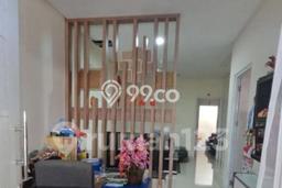 Rumah Mewah Dijual LT 108m2 di Cipondoh, Tangerang Rumah Mewah Dijual LT 108m2 di Cipondoh, Tangerang