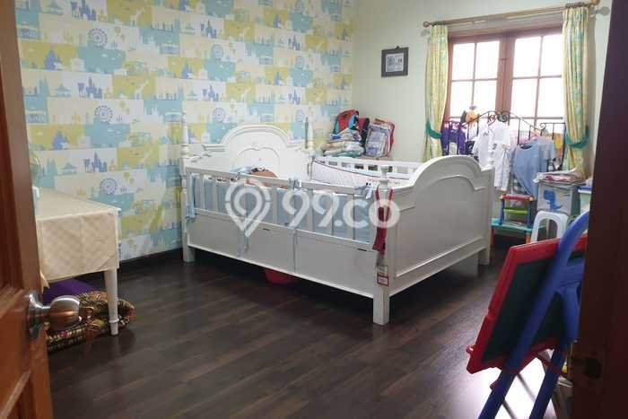 Rumah Elit Modern Siap Huni di Puri Indah Jakarta Barat Rumah Elit Modern Siap Huni di Puri Indah Jakarta Barat