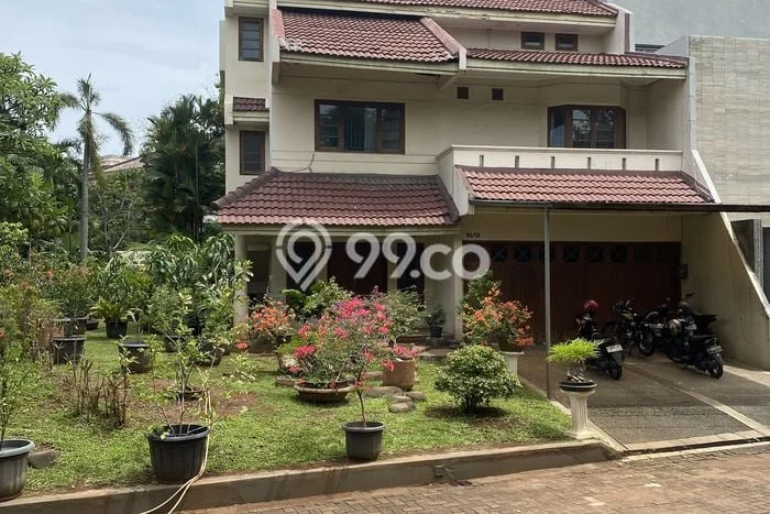 Jual Rumah Mewah Megah Dengan View Cantik di Mutiara Kedoya, Jakarta Barat Jual Rumah Mewah Megah Dengan View Cantik di Mutiara Kedoya, Jakarta Barat