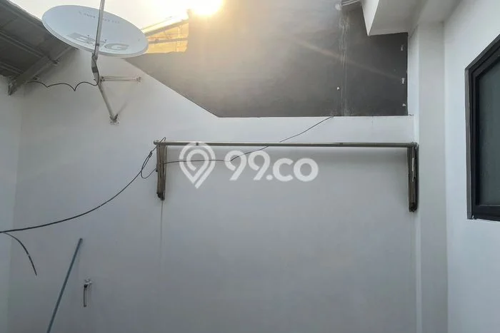 SPECIAL PRICE! Rumah area , 3 KM, Akses Mudah Pusat Kota, Luas 105m2m² LB 130m2m² SPECIAL PRICE! Rumah area , 3 KM, Akses Mudah Pusat Kota, Luas 105m2m² LB 130m2m²