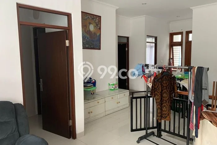 Rumah Luxury Modern Siap Huni di Joglo Jakarta Barat Rumah Luxury Modern Siap Huni di Joglo Jakarta Barat