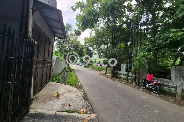 Dijual Tanah di Jakarta Selatan, Luas 855m2 SHM Dijual Tanah di Jakarta Selatan, Luas 855m2 SHM