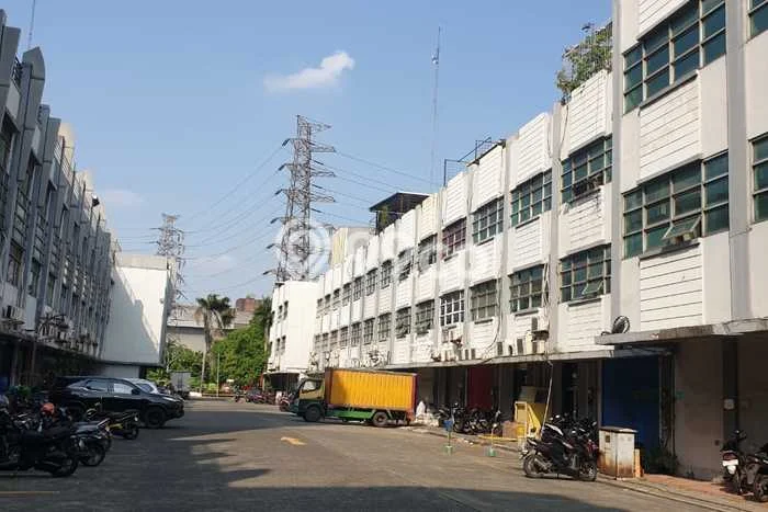 Ruko Paling Dicari LB 230m2 Dijual di Pulo Gadung Ruko Paling Dicari LB 230m2 Dijual di Pulo Gadung
