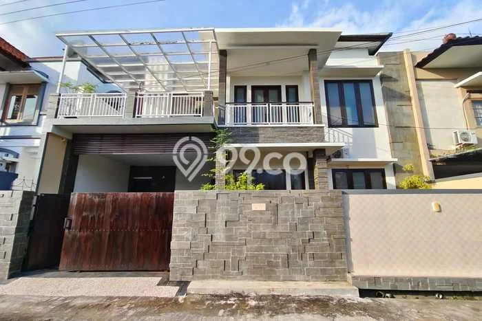 Rumah Mewah LB 350m2 Siap Huni Desain Elegan di Jimbaran, Badung Rumah Mewah LB 350m2 Siap Huni Desain Elegan di Jimbaran, Badung