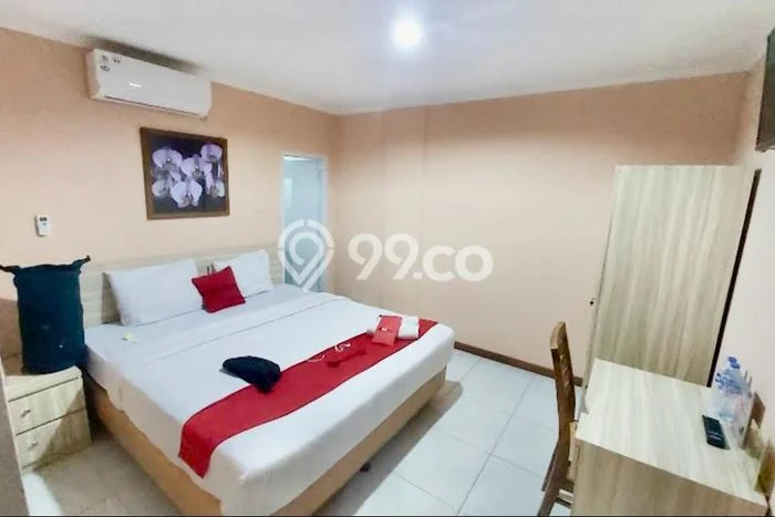 Hotel Strategis di , Luas 800m2m², Mainroad, Area Bisnis Aktif Hotel Strategis di , Luas 800m2m², Mainroad, Area Bisnis Aktif