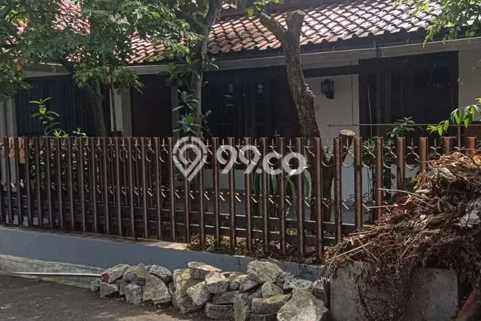 Lokasi terbaik! Rumah siap pakai disewakan di Arcamanik LB 165m2 Lokasi terbaik! Rumah siap pakai disewakan di Arcamanik LB 165m2