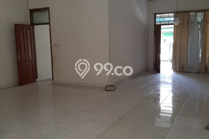 Rumah Siap Disurvey lokasi Regol, Bandung, Luas 209m2m² LB 150m2m² Rumah Siap Disurvey lokasi Regol, Bandung, Luas 209m2m² LB 150m2m²