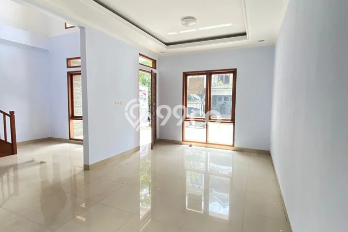 Disewakan Segera Rumah Kondisi Baik di Area Cimahi Utara, Cimahi Disewakan Segera Rumah Kondisi Baik di Area Cimahi Utara, Cimahi