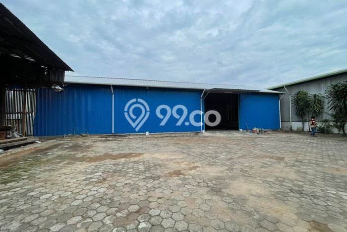 Disewakan Gudang di Kiaracondong Bandung LT 500m2, LB 300m2 Disewakan Gudang di Kiaracondong Bandung LT 500m2, LB 300m2