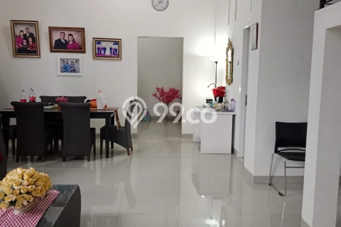Vila di Cilengkrang, Area 836m², Akses Mudah Fasilitas Umum Vila di Cilengkrang, Area 836m², Akses Mudah Fasilitas Umum