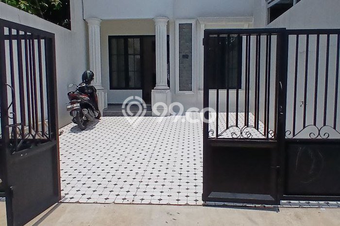 Dijual Rumah Strategis Bagus Punya 3 KT di Cilodong Depok SHM Dijual Rumah Strategis Bagus Punya 3 KT di Cilodong Depok SHM