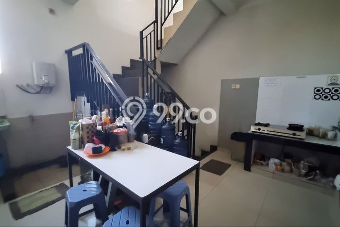 Kost Dijual Lokasi Bojongloa Kidul, Bandung, Spesifikasi 15 Kamar Tidur dan Luas 400m2 Kost Dijual Lokasi Bojongloa Kidul, Bandung, Spesifikasi 15 Kamar Tidur dan Luas 400m2