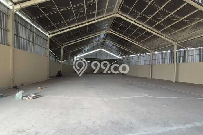 Unit Gudang disewakan di Mundu Cirebon dengan LT 3000m2 / LB 2000m2 Unit Gudang disewakan di Mundu Cirebon dengan LT 3000m2 / LB 2000m2