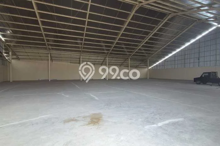 Unit Gudang disewakan di Mundu Cirebon dengan LT 3000m2 / LB 2000m2 Unit Gudang disewakan di Mundu Cirebon dengan LT 3000m2 / LB 2000m2