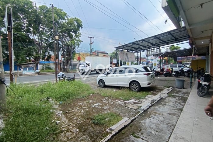 Ruko Komersial Disewakan di Talun Cirebon Luas 360m2 Ruko Komersial Disewakan di Talun Cirebon Luas 360m2