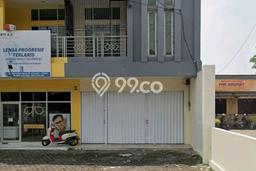 For Rent Ruko Kawasan Premium Kawasan Sumber, Luas 210m2m², Siap Operasi For Rent Ruko Kawasan Premium Kawasan Sumber, Luas 210m2m², Siap Operasi