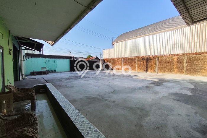 Gudang untuk disewa di Plumbon punya LT 1000m2 & LB 600m2 harga sewa kompetitif Gudang untuk disewa di Plumbon punya LT 1000m2 & LB 600m2 harga sewa kompetitif