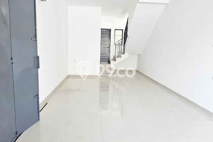 Ruko Dijual di Bandung LT 64m2 & LB 90m2 Lokasi Terbaik! Ruko Dijual di Bandung LT 64m2 & LB 90m2 Lokasi Terbaik!