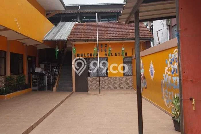 Ruko Dijual di Prime Area Bandung Luas 265m2 Ruko Dijual di Prime Area Bandung Luas 265m2