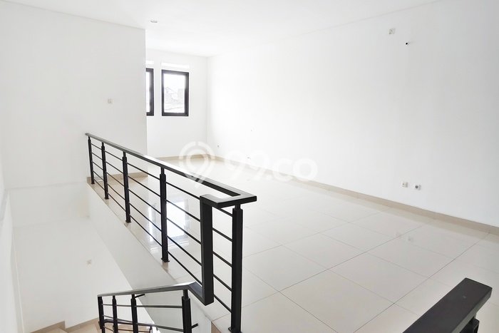 Ruko Kawasan Strategis di , Luas 156m2m², Jalan Utama Ruko Kawasan Strategis di , Luas 156m2m², Jalan Utama
