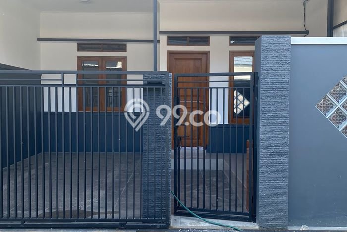 Jual Segera Rumah 2 KT 1 KM di Kawasan Bisnis Katapang, Bandung Jual Segera Rumah 2 KT 1 KM di Kawasan Bisnis Katapang, Bandung