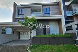 Jual Rumah Mewah Megah Dengan View Cantik di Citraland, Surabaya Jual Rumah Mewah Megah Dengan View Cantik di Citraland, Surabaya
