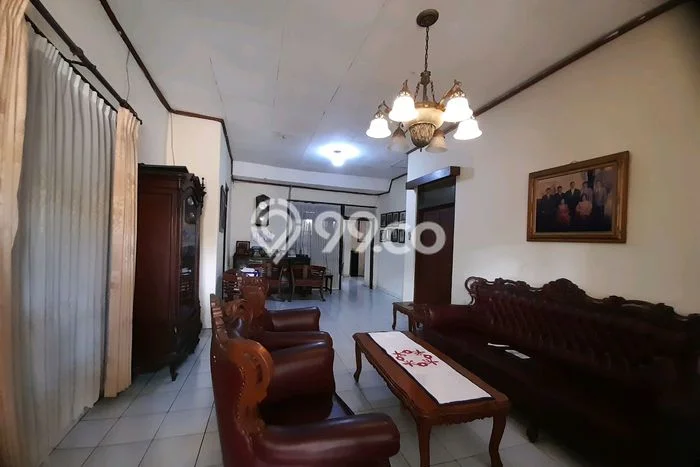 Sewa Rumah Murah di Supratman Bandung Punya 9 KT Sewa Rumah Murah di Supratman Bandung Punya 9 KT