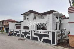 Disewakan Rumah Konsep Modern di Kotagede Yogyakarta dengan 3 KT Disewakan Rumah Konsep Modern di Kotagede Yogyakarta dengan 3 KT