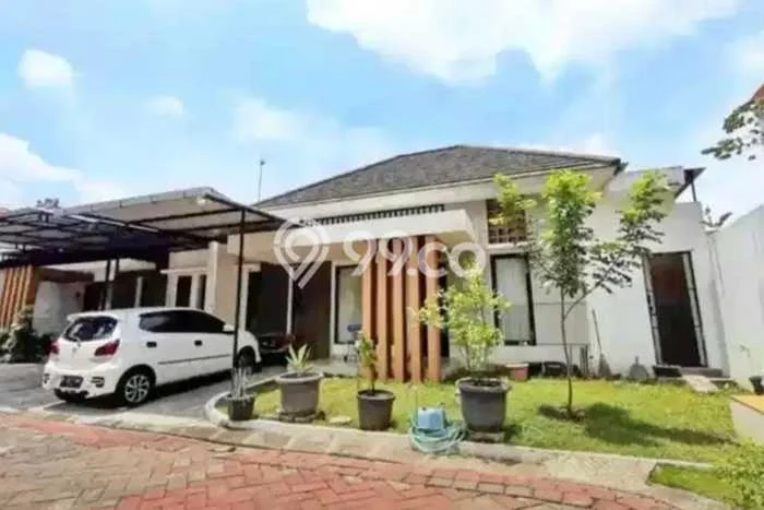 Lokasi terbaik! Rumah siap huni dikontrakkan di Kasihan LB 94m2 Lokasi terbaik! Rumah siap huni dikontrakkan di Kasihan LB 94m2