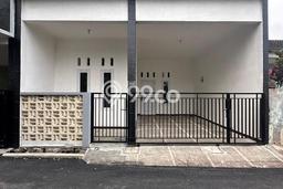 Rumah Modern Cantik 4 KT Bisa Langsung Pindah di Rancasari Rumah Modern Cantik 4 KT Bisa Langsung Pindah di Rancasari