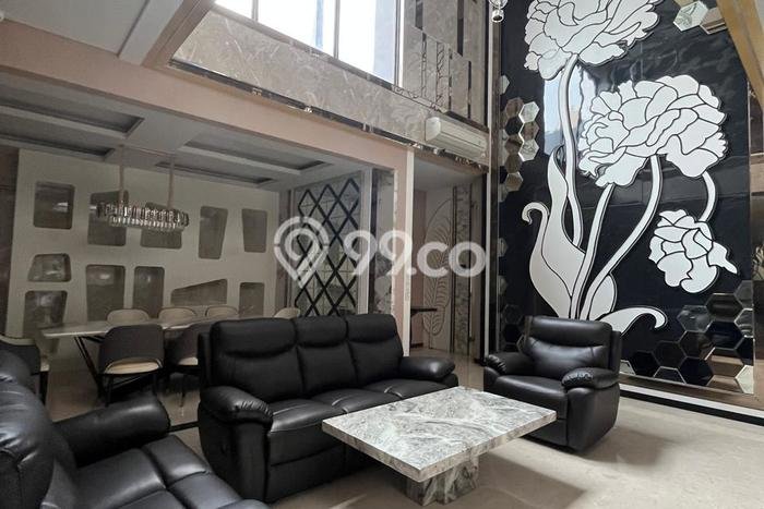 Disewakan Rumah Harga Terjangkau di BSD Tangerang Punya 4 Kamar Tidur Disewakan Rumah Harga Terjangkau di BSD Tangerang Punya 4 Kamar Tidur