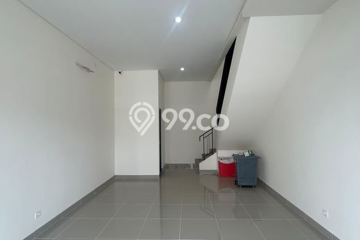 Unit Ruko Disewakan di Gading Serpong di Area Ramai & Strategis Unit Ruko Disewakan di Gading Serpong di Area Ramai & Strategis