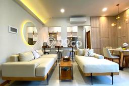 Ready to Use! Luxury House LT 112m2 Desain Elegan di BSD Ready to Use! Luxury House LT 112m2 Desain Elegan di BSD
