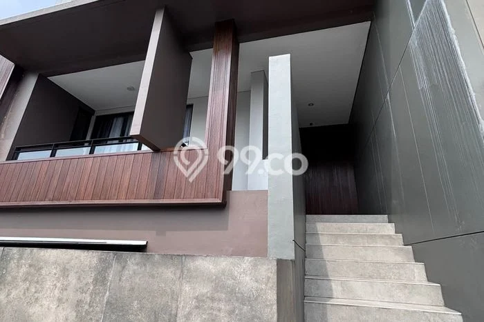 Disewakan Rumah Murah di BSD Tangerang dengan 4 KT Disewakan Rumah Murah di BSD Tangerang dengan 4 KT