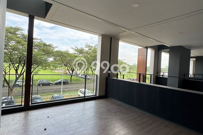 FOR RENT! Ruko di BSD Cocok untuk Bisnis 240m2 FOR RENT! Ruko di BSD Cocok untuk Bisnis 240m2