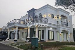 Hunian Elit LB 378m2 Siap Huni Desain Elegan di BSD, Tangerang Hunian Elit LB 378m2 Siap Huni Desain Elegan di BSD, Tangerang