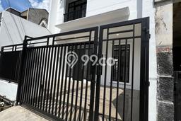 Dijual Hunian Rumah Nyaman 3 KT di BSD, Tangerang Dijual Hunian Rumah Nyaman 3 KT di BSD, Tangerang