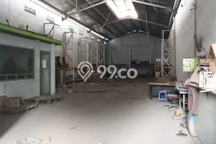 Gudang disewakan di Tanjung Priok Jakarta Utara dengan luas bangunan 380m2 Gudang disewakan di Tanjung Priok Jakarta Utara dengan luas bangunan 380m2