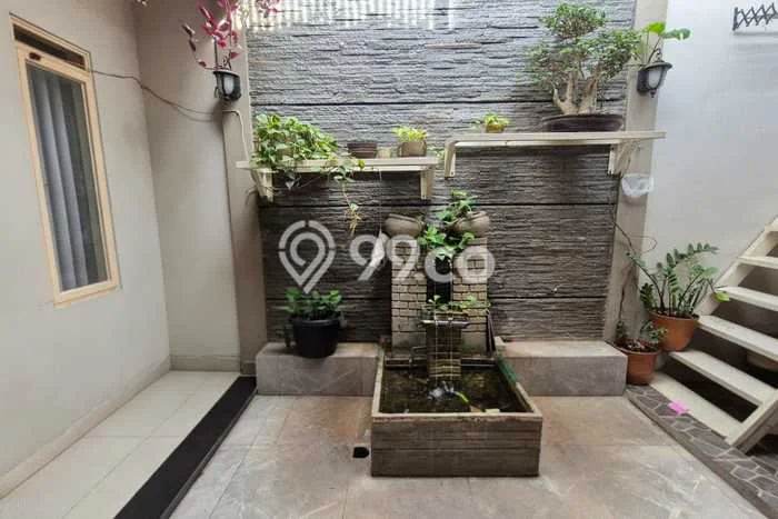 Rumah Minimalis 3 Kamar LT 190m2 di Taman Kopo Indah Rumah Minimalis 3 Kamar LT 190m2 di Taman Kopo Indah